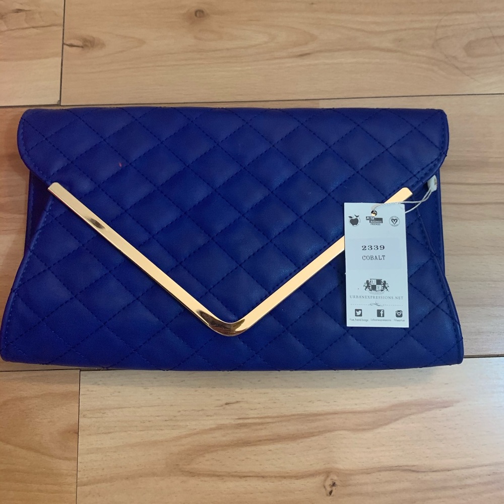 Blue Clutch